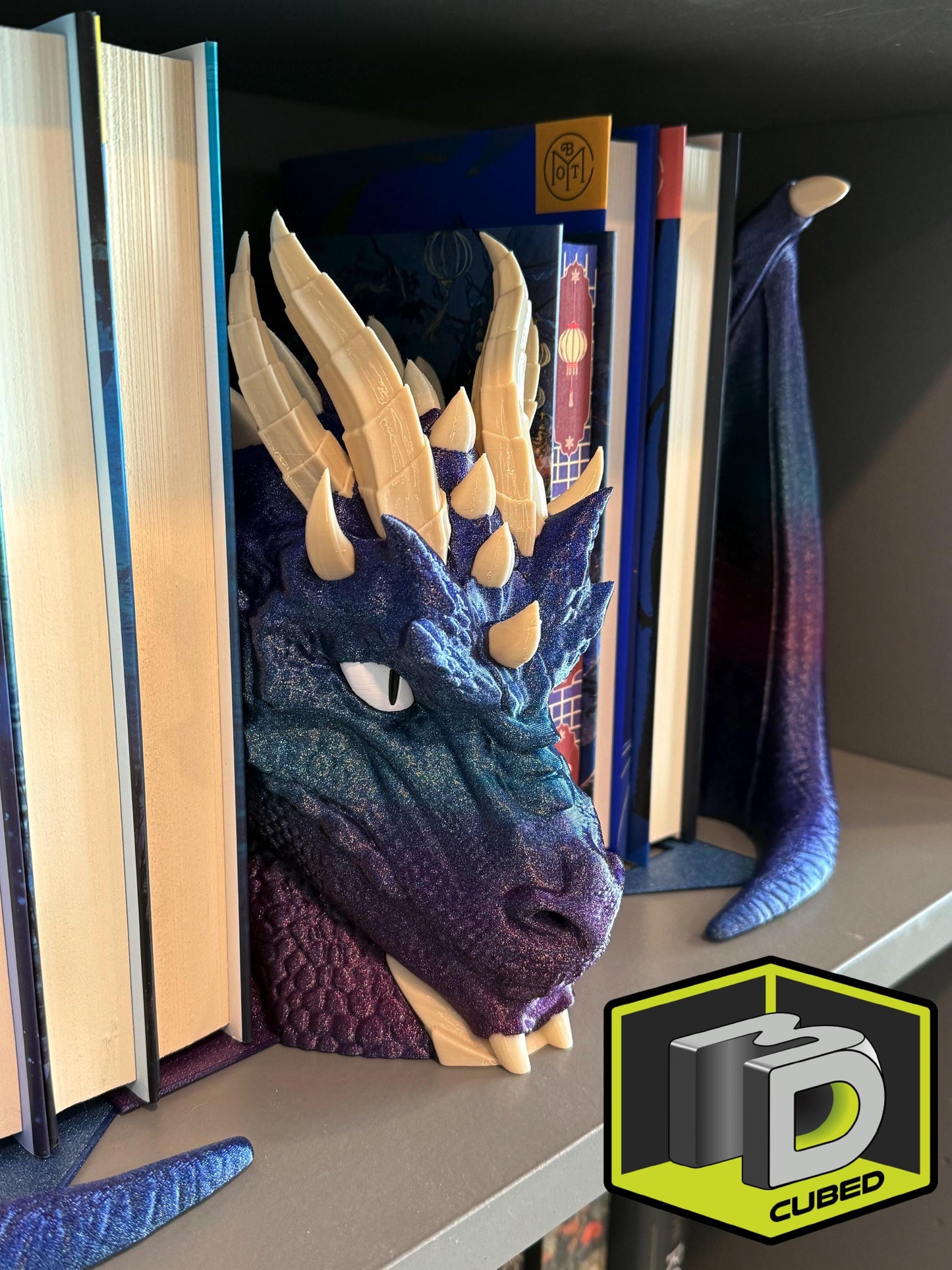 Mythical Dragon Bookends – Horned Dragon with Split Wings | Fantasy Creature Home Decor | Unique Gothic Book Ends