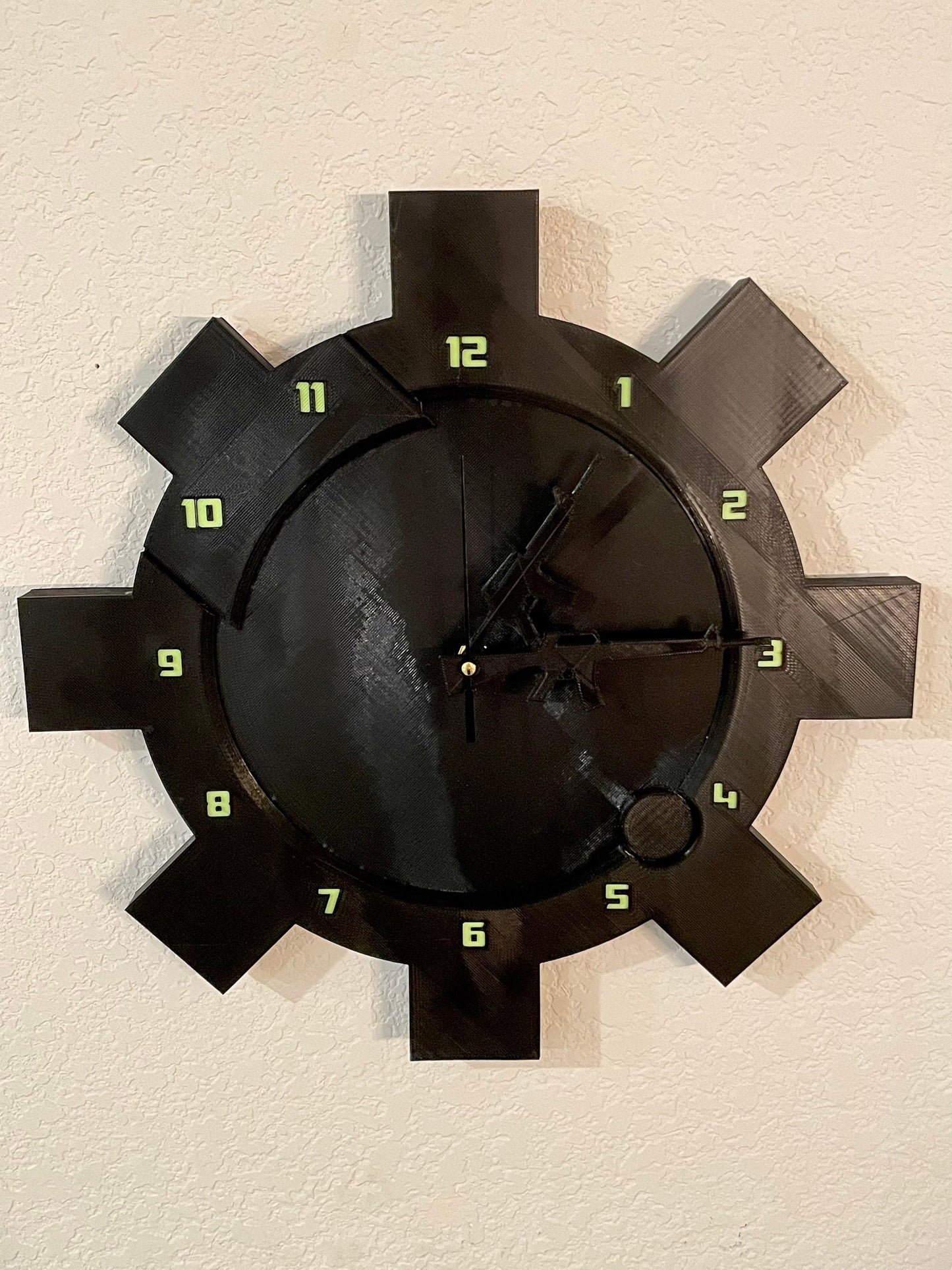 Precision Rifle Bolt-Face and Ejector Wall Clock Decor piece for Man Cave