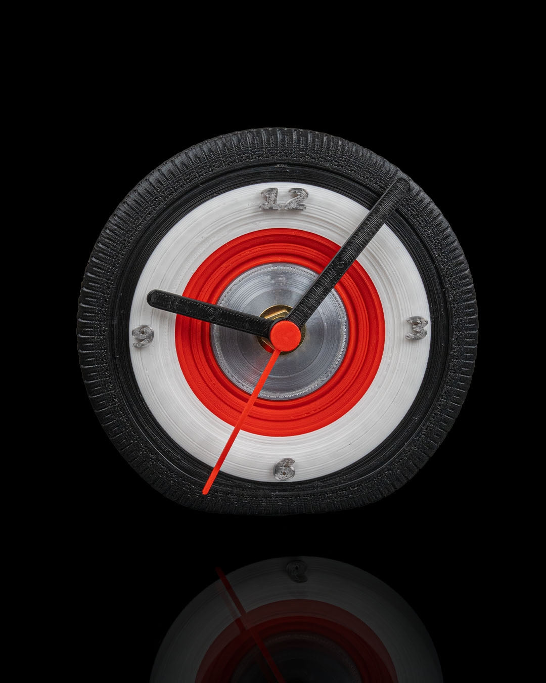 Vintage Whitewall Tire Wall Clock – Classic Car Wheel Design image 5