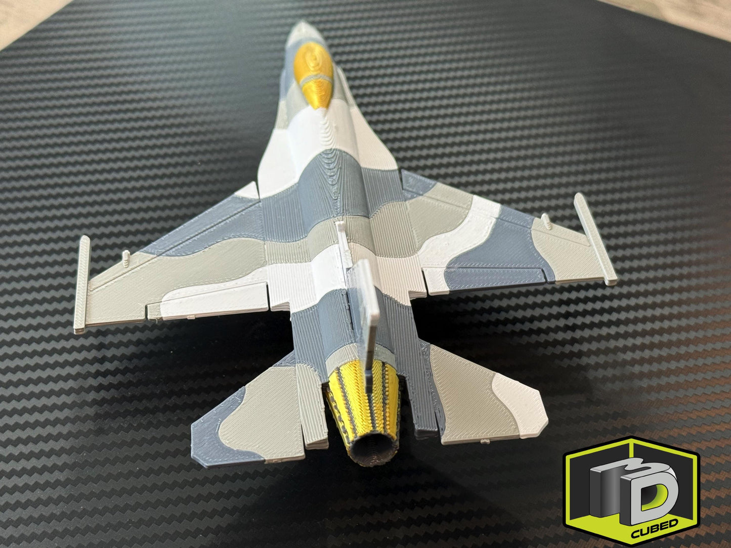 F-16 Model Kit – Arctic Camo Fighter Jet – 3D Printed DIY Airplane Display with Stand – Flat-Pack Gift for Pilots & Aviation Fans