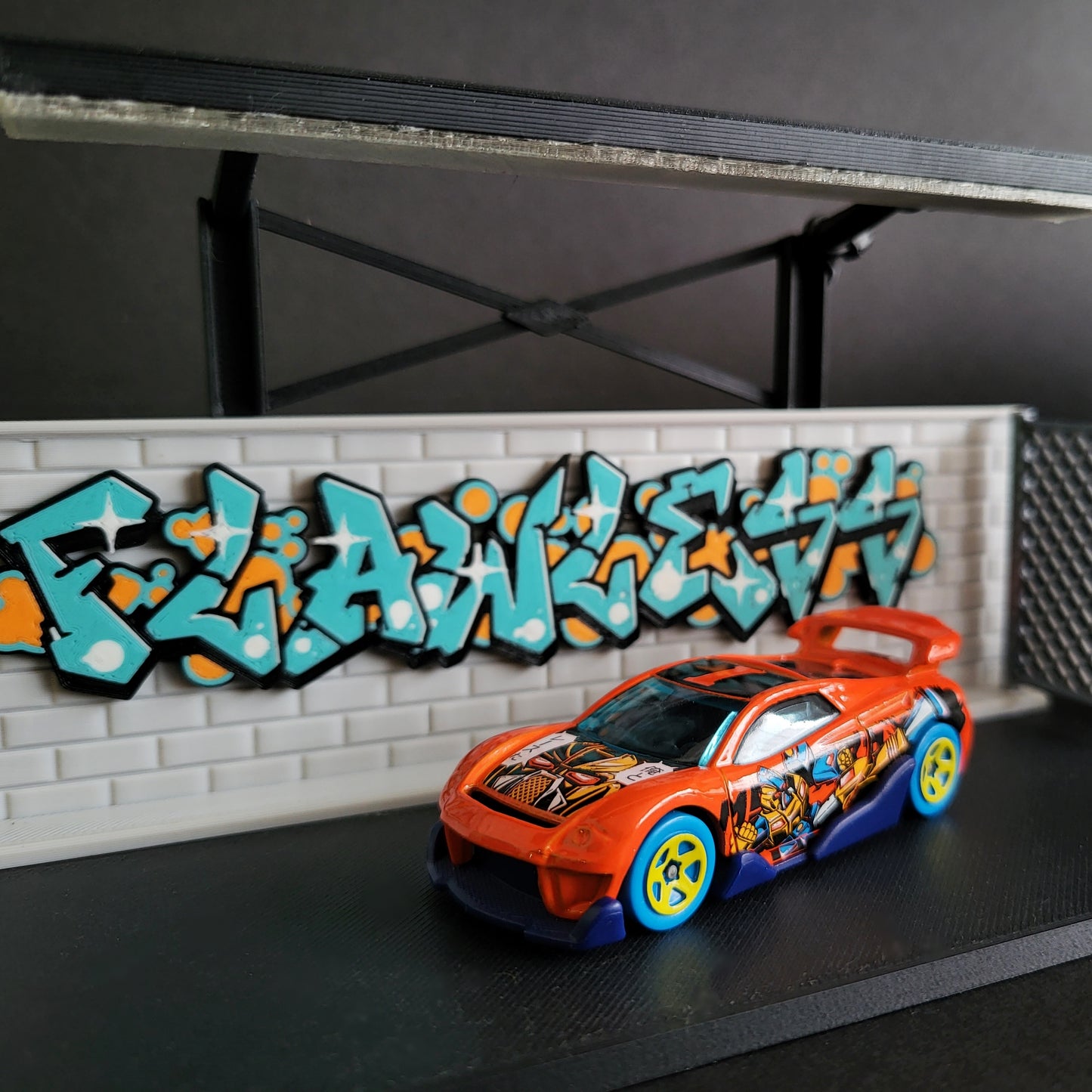 Graphiti Scene Display for Die Cast Cars image 4