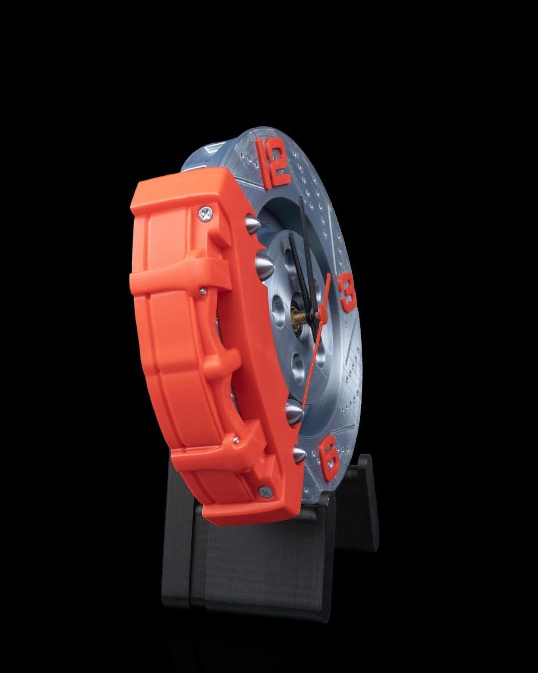 Brake Rotor & Caliper Wall Clock – Disc Brake Garage Decor with Personalized Caliper